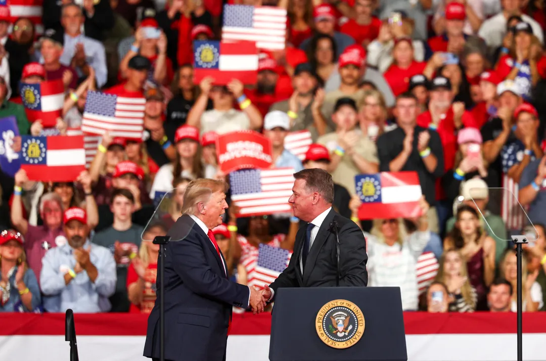 Umfrage: Mehrheit sieht Auftritt von Audi-Chef mit Trump kritisch